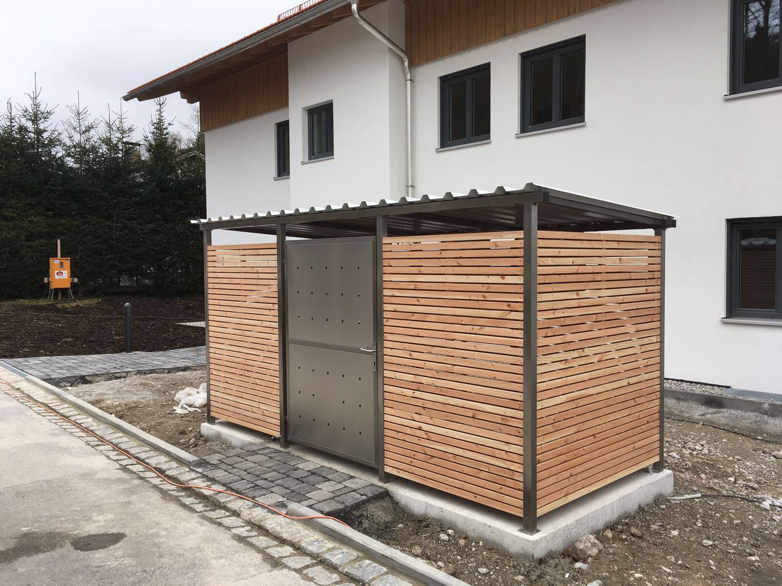 Fahrradgarage Größe 3 - Holz - Lärche Douglasie