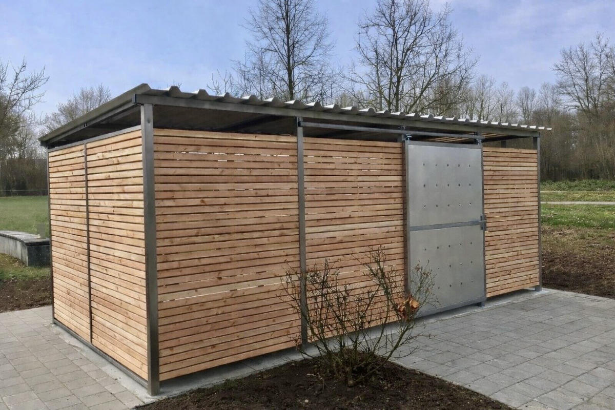 Mülltonnenhaus Größe 6 mit Lärchen / Douglasien Holz verkleidet
